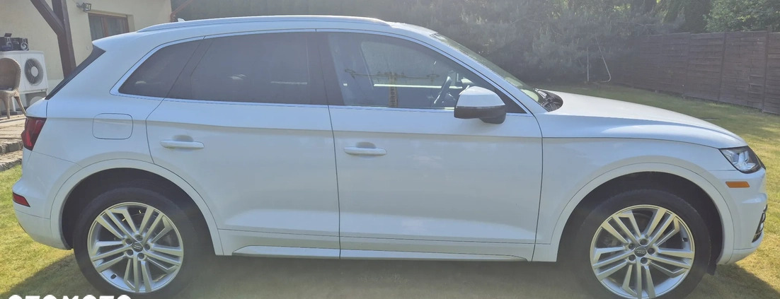 Audi Q5 cena 135000 przebieg: 119000, rok produkcji 2018 z Strzelin małe 92